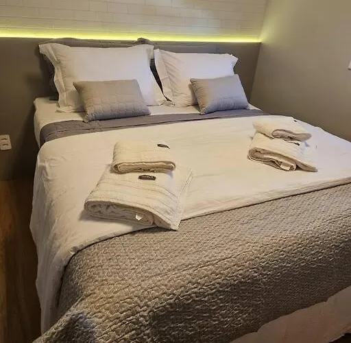 Apartamento Em Predio De Luxo